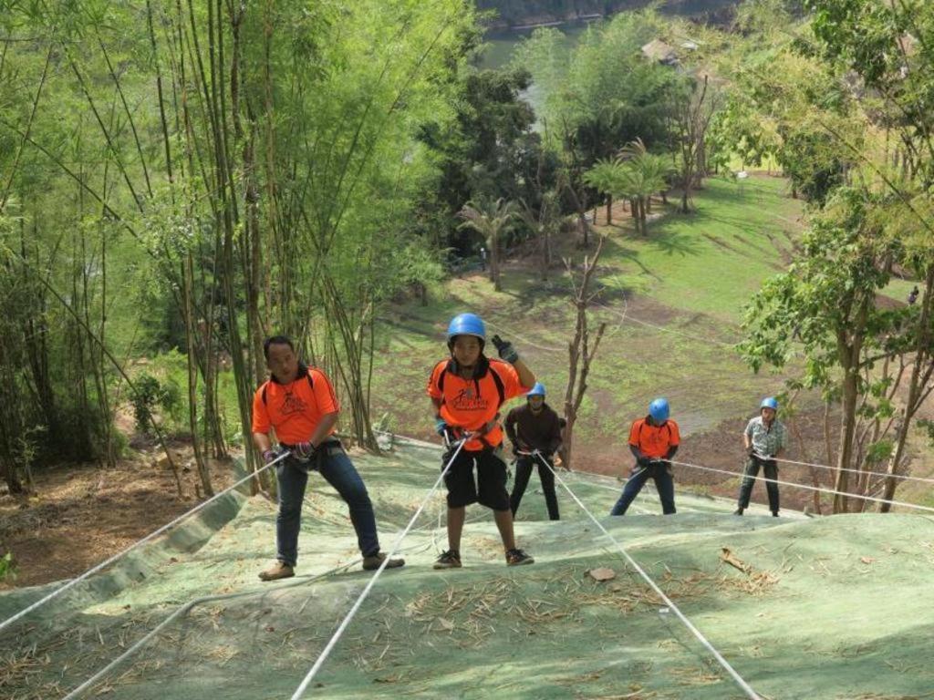 River Kwai Village Hotel Ban Kaeng Raboet Εξωτερικό φωτογραφία